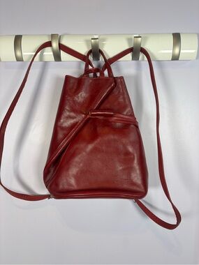 Vera Pelle Deep Red Leather Knot Backpack